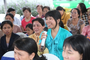 P&G Việt Nam và Saigon Co.op trao quỹ hỗ trợ tài chính cho phụ nữ khó khăn