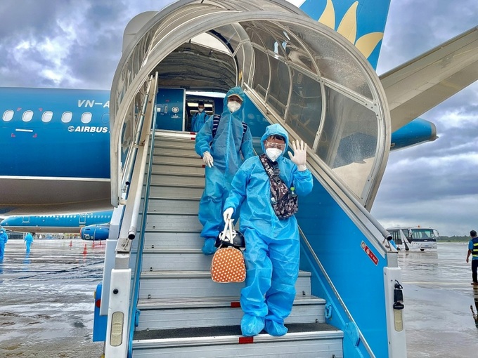 Vietnam Airlines đang tiếp tục cùng nhiều địa phương xây dựng phương án đưa đón người dân trở về quê an toàn.