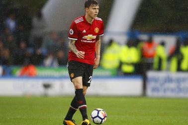 Đội hình tệ nhất vòng 9 Premier League: Buồn cho ngôi sao MU