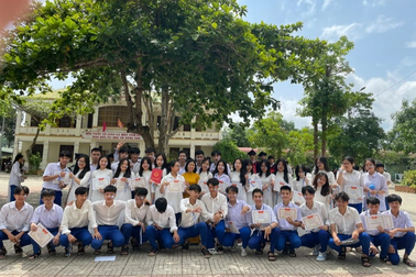 Lớp học trường miền núi 100% học sinh đỗ đại học