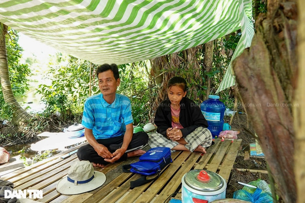Báo Dân trí khánh thành 2 ngôi nhà Nhân ái ở Đồng bằng sông Cửu Long - 2 Báo Dân trí khánh thành 2 ngôi nhà Nhân ái ở Đồng bằng sông Cửu Long - 2