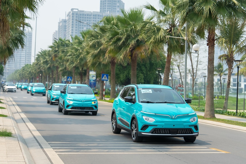 Ý nghĩa về màu xanh nhận diện của Taxi Xanh SM - 3 Ý nghĩa về màu xanh nhận diện của Taxi Xanh SM - 3