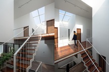 Căn nhà kính độc đáo ở Quảng Ninh giúp gia chủ ngắm trăng sao mỗi ngày