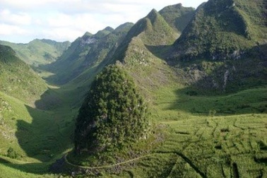 Quy hoạch cao nguyên đá Đồng Văn: Có giữ được vẻ hùng vĩ hoang sơ?