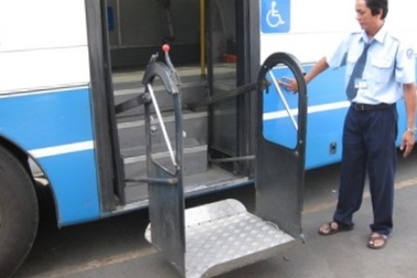 Thêm xe buýt cho người khuyết tật
