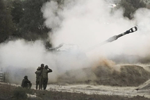 Israel tuyên bố cắt đôi Gaza, cô lập thành trì của Hamas