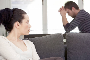 Tôi từng "ăn chả" nhưng vẫn rất đau đớn khi phát hiện vợ "ăn nem"