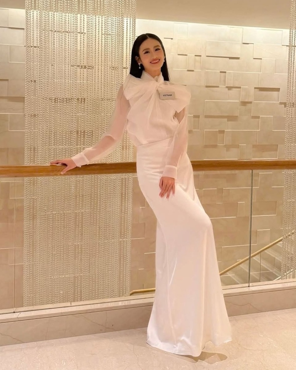 Ý Nhi bắn tiếng Anh trôi chảy, trình bày tự tin trong phần thi Hùng biện - 3 Ý Nhi bắn tiếng Anh trôi chảy, trình bày tự tin trong phần thi Hùng biện - 3