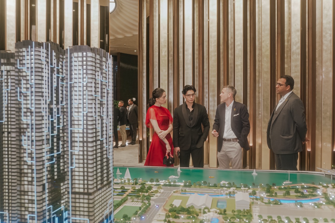 Ngô Thanh Vân - Huy Trần hẹn hò tại căn hộ hàng hiệu giữa trung tâm TPHCM - 3