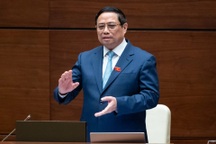 Thủ tướng: Phấn đấu để lương khu vực Nhà nước tiệm cận doanh nghiệp