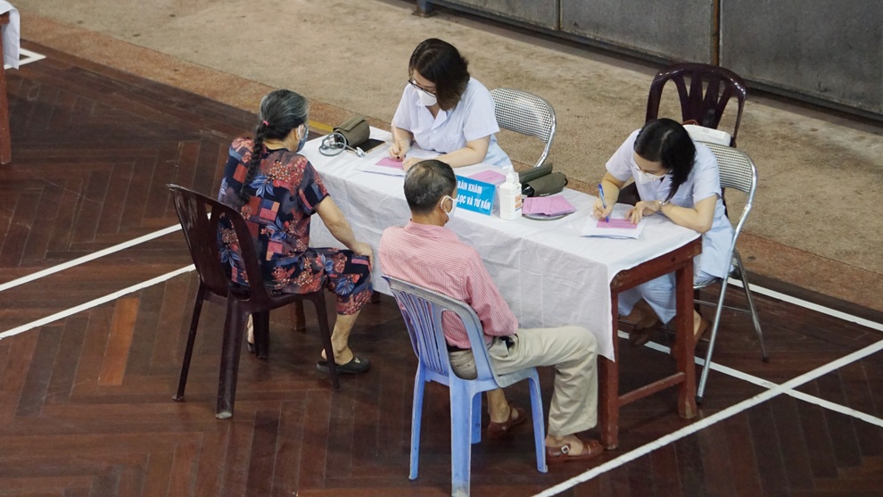 Hải Phòng triển khai chiến dịch tiêm chủng lớn nhất từ trước tới nay - 5 Hải Phòng triển khai chiến dịch tiêm chủng lớn nhất từ trước tới nay - 5