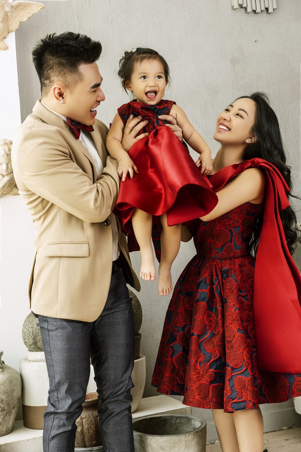 Lê Dương Bảo Lâm kêu gọi mọi người ở nhà, chung tay đẩy lùi Covid-19 - 4 Lê Dương Bảo Lâm kêu gọi mọi người ở nhà, chung tay đẩy lùi Covid-19 - 4