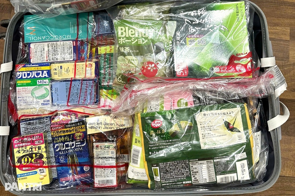 Có phải chịu thuế nếu mang cả va ly hàng xách tay về Việt Nam? - 1