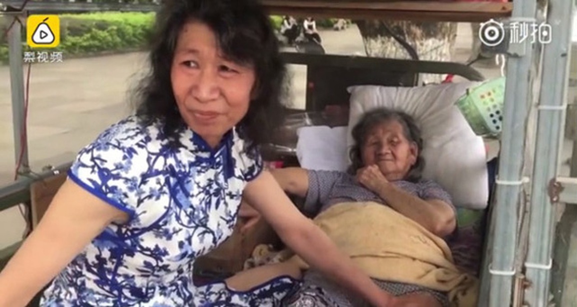 Con trai 20 năm làm đi làm lại một chuyện chỉ để vui lòng mẹ già - 1 Con trai 20 năm làm đi làm lại một chuyện chỉ để vui lòng mẹ già - 1