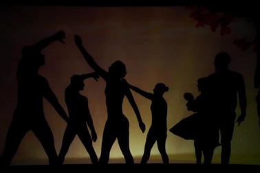 Cảm động trước vũ điệu hắt bóng