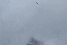 Video tên lửa hành trình Nga bị đánh chặn trên bầu trời thủ đô Kiev