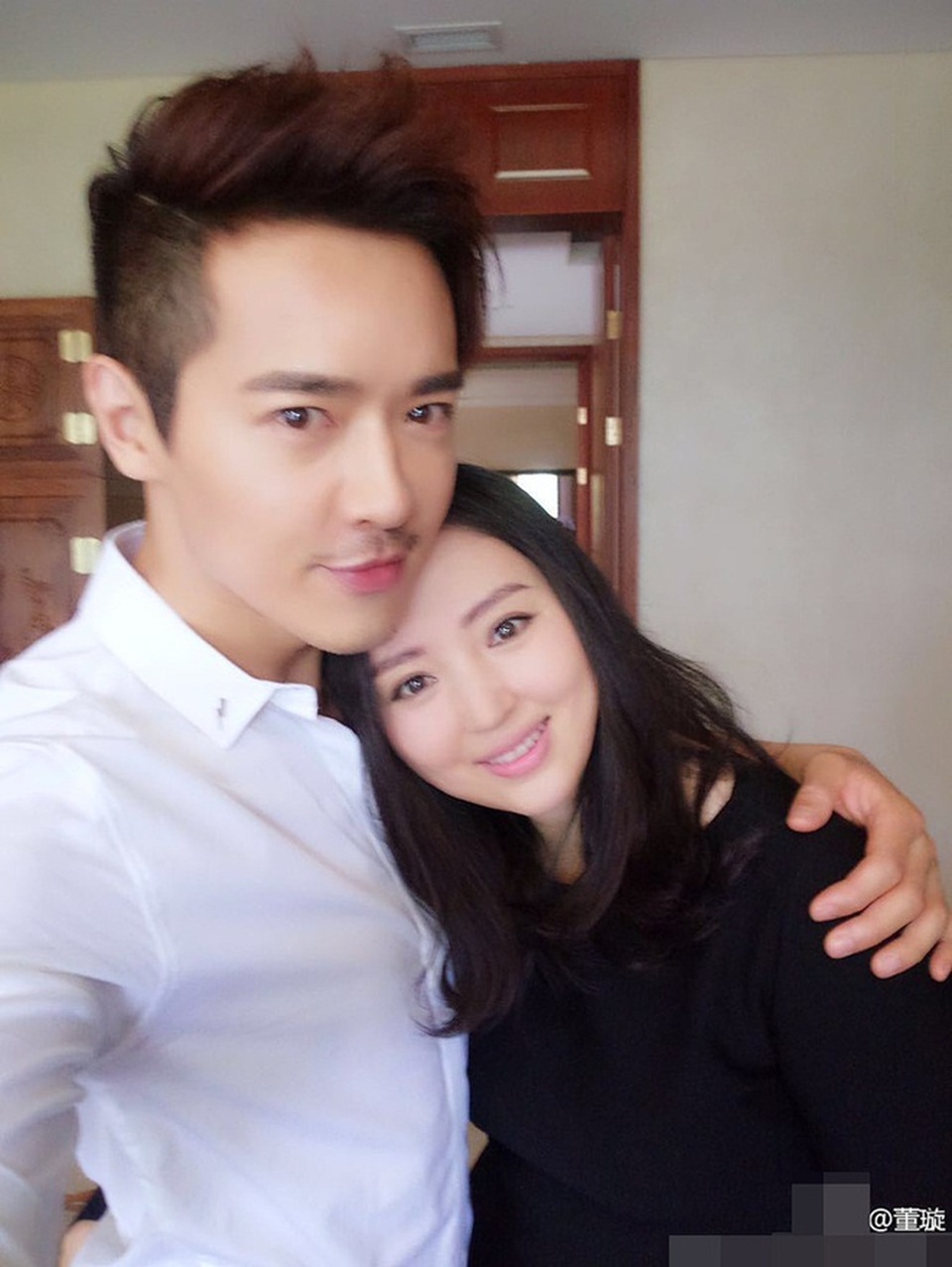 “Điêu Thuyền” Đổng Tuyền hò hẹn với “phi công trẻ” kém 8 tuổi - 5 “Điêu Thuyền” Đổng Tuyền hò hẹn với “phi công trẻ” kém 8 tuổi - 5