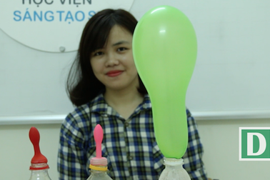 "Độc chiêu" thổi bóng bay không cần dùng bơm