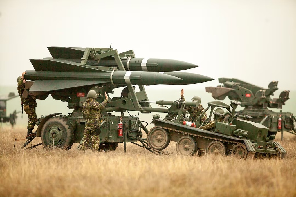 Mỹ phê duyệt thương vụ vũ khí 322 triệu USD cho Ukraine - 1 Mỹ phê duyệt thương vụ vũ khí 322 triệu USD cho Ukraine - 1