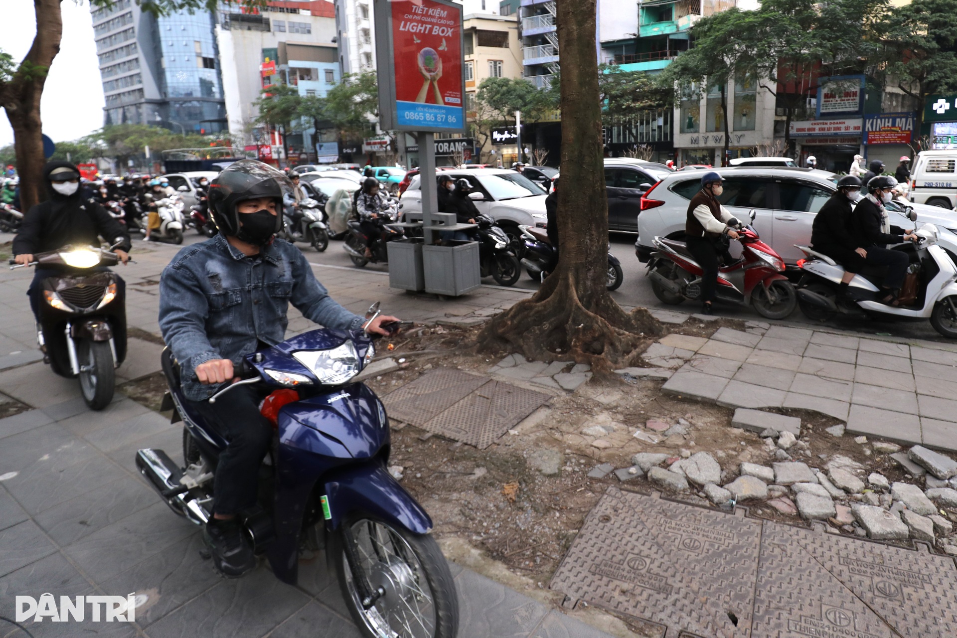 Hà Nội: Giao thông hỗn loạn, kẹt gần 5km trên đại lộ Thăng Long - 12