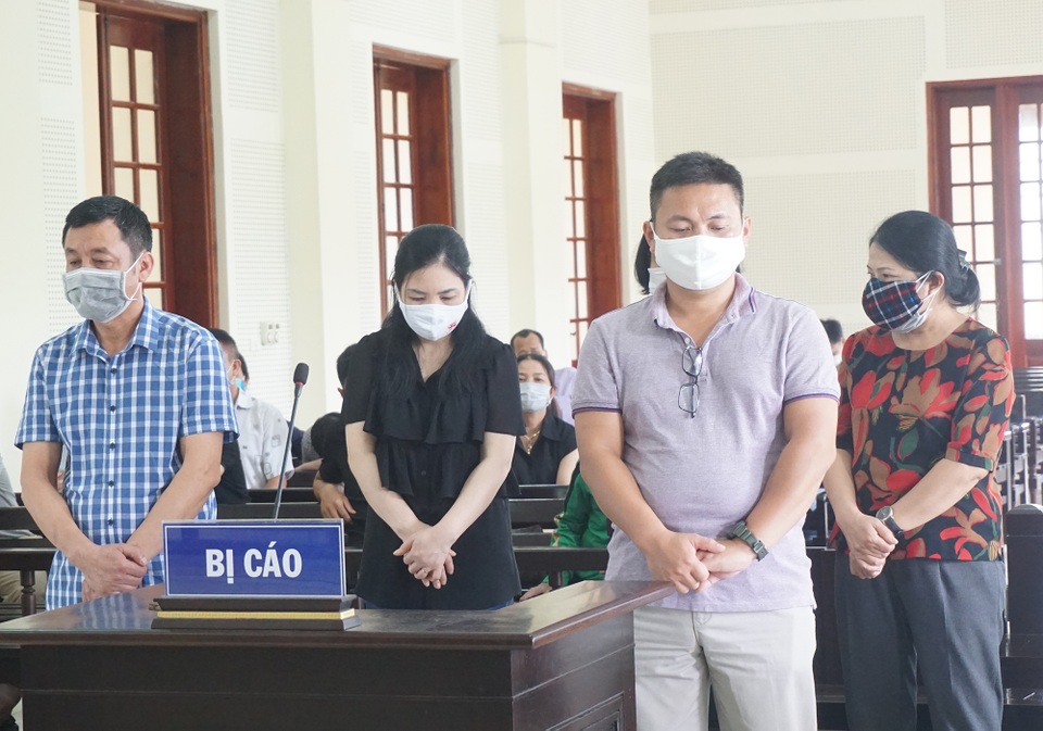 Hơn 400 lao động ăn cú lừa xuất ngoại của vị giám đốc điển trai - 3 Hơn 400 lao động ăn cú lừa xuất ngoại của vị giám đốc điển trai - 3