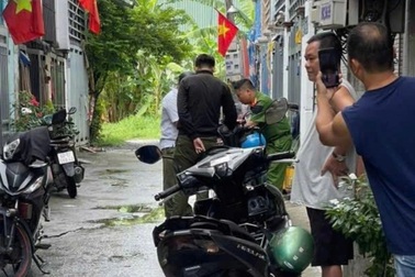 Người đàn ông gây thương tích cho vợ rồi đưa đi cấp cứu tại TPHCM