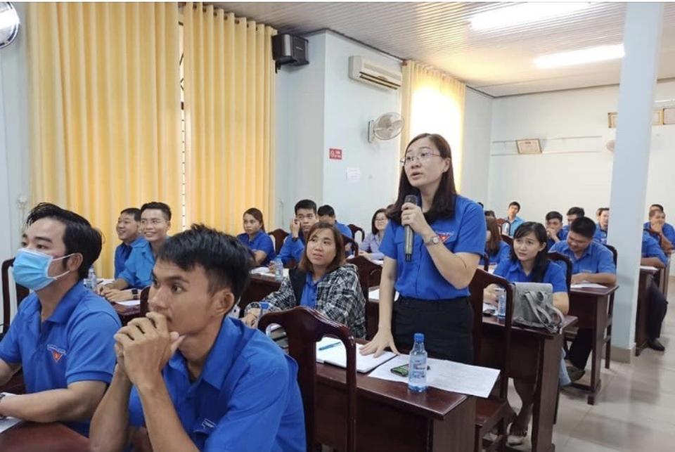 Hướng dẫn người trẻ nông thôn tiếp cận vốn chính sách để giảm nghèo - 1 Hướng dẫn người trẻ nông thôn tiếp cận vốn chính sách để giảm nghèo - 1