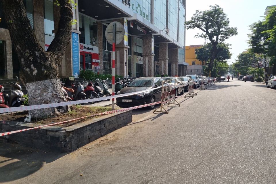 Bệnh nhân Covid-19 ghé qua, cả chung cư ở Đà Nẵng bị phong tỏa - 2 Bệnh nhân Covid-19 ghé qua, cả chung cư ở Đà Nẵng bị phong tỏa - 2