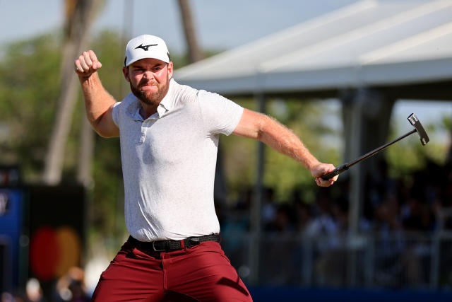 ग्रेसन मरे ने सोनी ओपन गोल्फ टूर्नामेंट जीता - 2 Grayson Murray vô địch giải golf Sony Open - 2