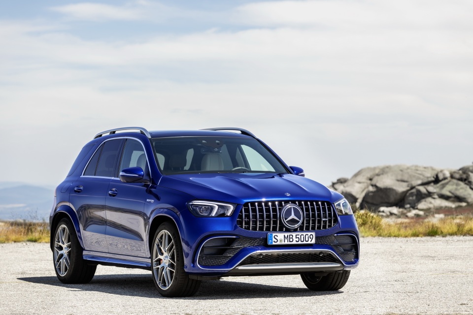 Mercedes-AMG GLE 63 và 63S nghênh chiến BMW X5 M - 15 Mercedes-AMG GLE 63 và 63S nghênh chiến BMW X5 M - 15