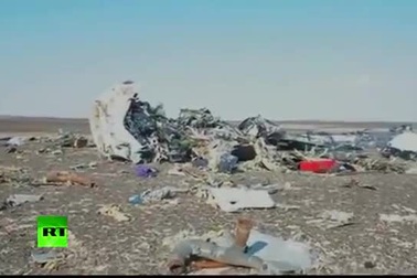 Hiện trường thảm khốc vụ rơi máy bay Nga tại Ai Cập