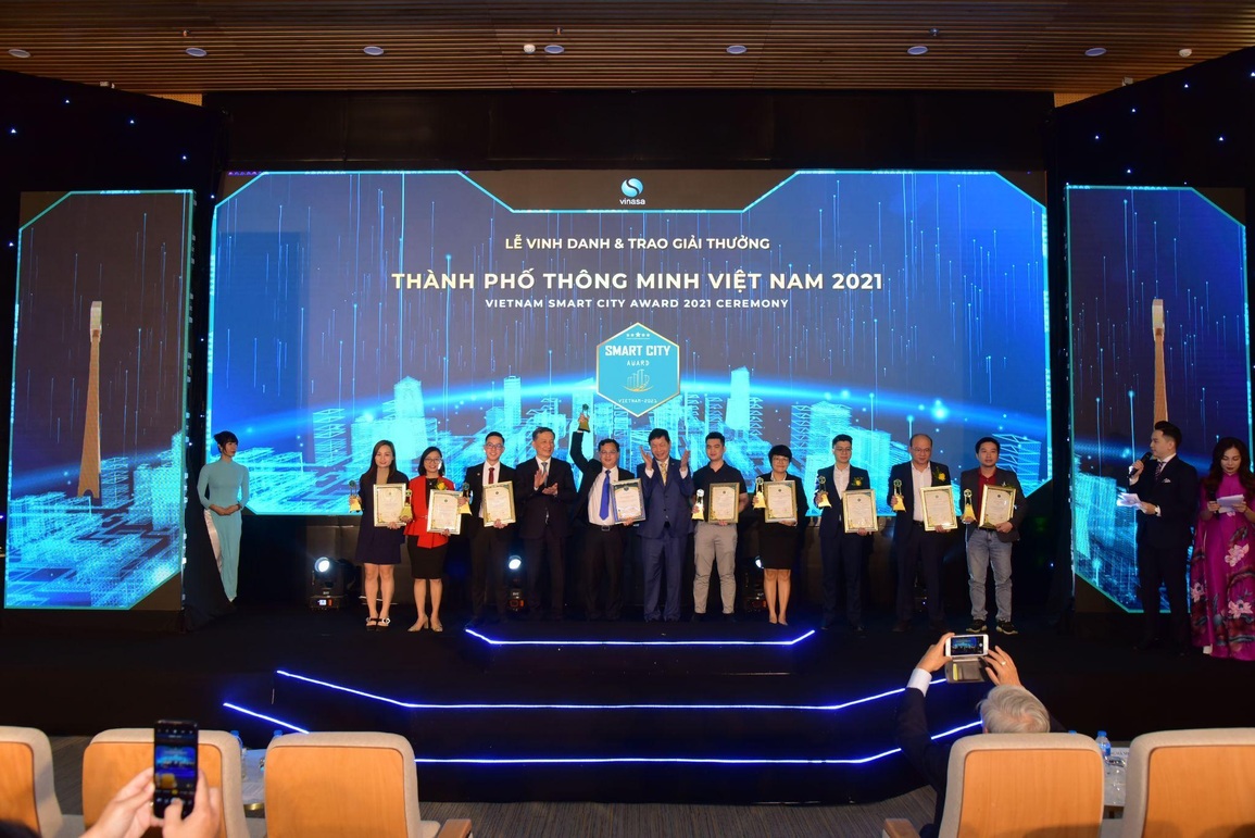 FPT Camera đạt bình chọn 5 sao tại Giải thưởng Thành phố thông minh Việt Nam 2021 - 2 FPT Camera đạt bình chọn 5 sao tại Giải thưởng Thành phố thông minh Việt Nam 2021 - 2