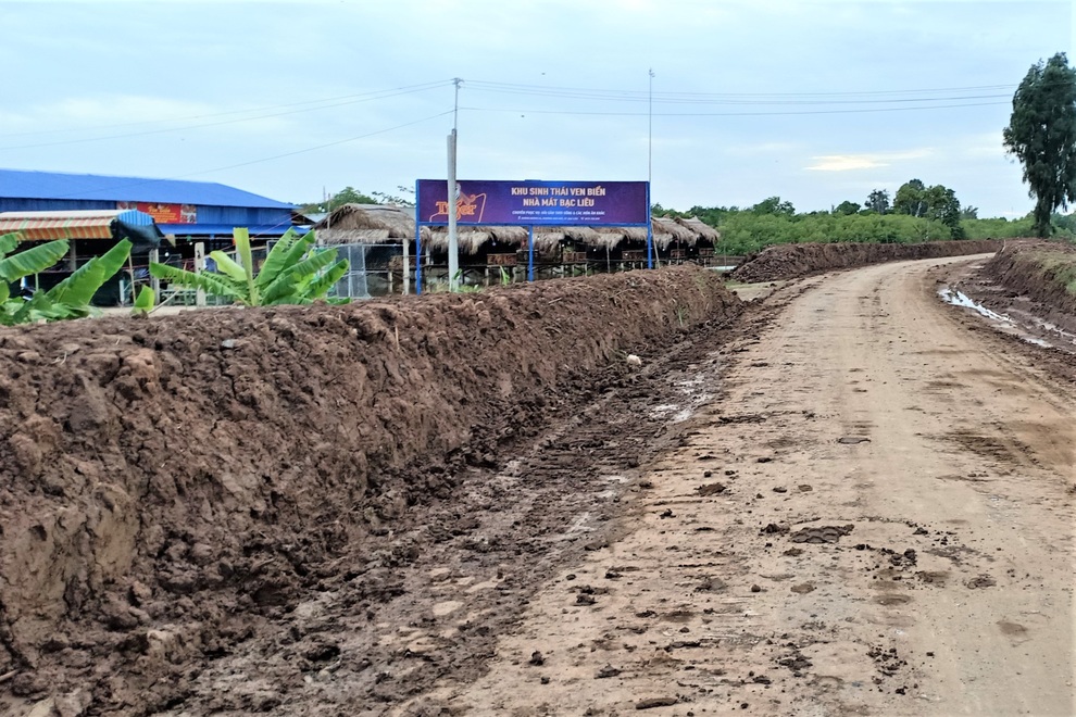 Khu sinh thái mọc sai chỗ: 2 lần thông báo phạt, chủ công trình vẫn thờ ơ - 1