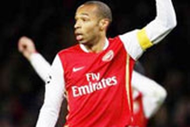 Thierry Henry, Joe Cole phải nghỉ tới hết 2006