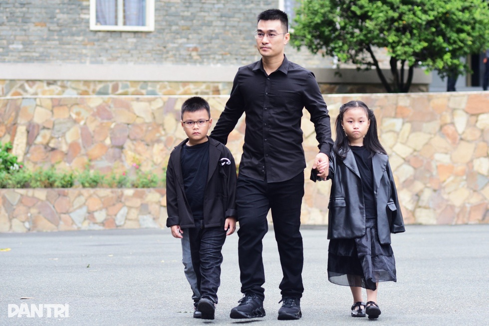 Mong hình ảnh Tổng Bí thư Nguyễn Phú Trọng sẽ khắc sâu trong ký ức các con tôi - 1 Mong hình ảnh Tổng Bí thư Nguyễn Phú Trọng sẽ khắc sâu trong ký ức các con tôi - 1