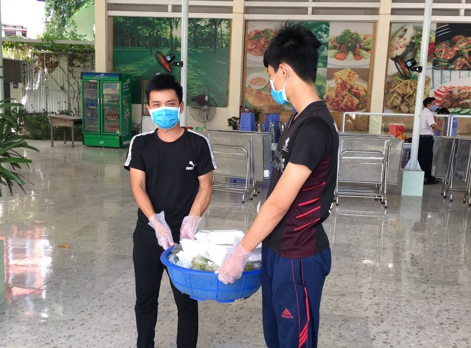 Trường ĐH Nha Trang thực hiện “cách ly xã hội”, học trực tuyến mùa dịch - 3 Trường ĐH Nha Trang thực hiện “cách ly xã hội”, học trực tuyến mùa dịch - 3