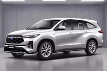 Toyota Innova thế hệ mới sẽ được trang bị cả cửa sổ trời toàn cảnh