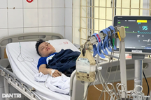 Vụ cháy tại Trung Kính: Phép màu đến với những nạn nhân ám đầy khói đen