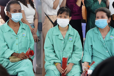 Ngày Quốc tế Phụ nữ của chiến binh K ở TPHCM: "Không có gì là tuyệt vọng"