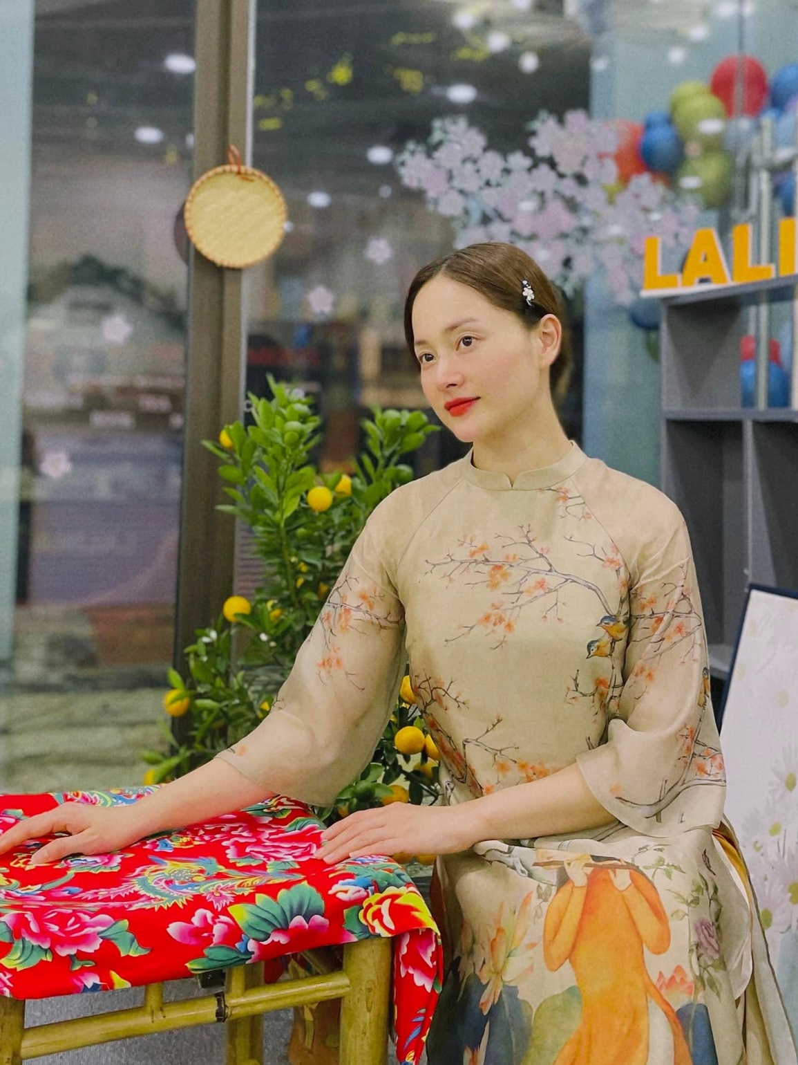 Lan Phương kể chuyện làm dâu Tây không lo rửa bát, cỗ bàn ngày Tết - 6 Lan Phương kể chuyện làm dâu Tây không lo rửa bát, cỗ bàn ngày Tết - 6