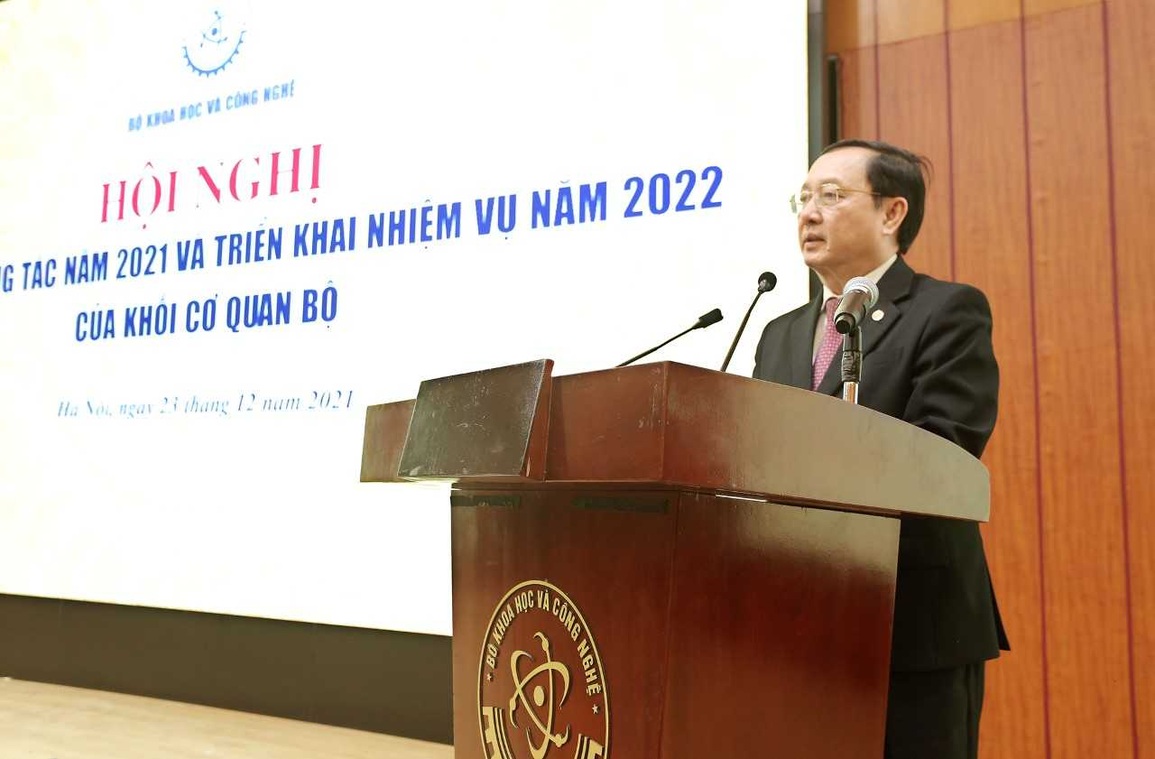 Bộ trưởng KHCN: Tạo môi trường thuận lợi nhất phục vụ các nhà khoa học - 1 Bộ trưởng KHCN: Tạo môi trường thuận lợi nhất phục vụ các nhà khoa học - 1