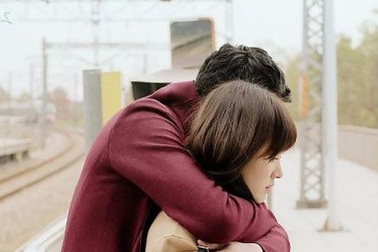 Muốn quay lại với bạn gái sau khi “cảm nắng” nữ đồng nghiệp