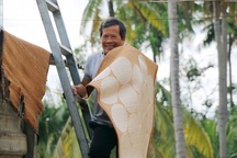 Tết nhộn nhịp ở xóm bánh phồng nếp nức tiếng miền Tây