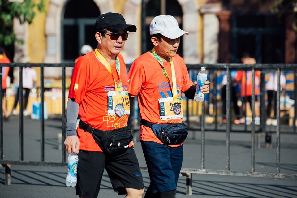Khám phá kỳ nghỉ trong mùa đẹp nhất năm trên đảo ngọc - 6 Khám phá kỳ nghỉ trong mùa đẹp nhất năm trên đảo ngọc - 6