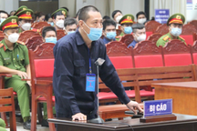 Xét xử đại án 200 triệu lít xăng: "Buôn lậu thì làm sao có giấy tờ"