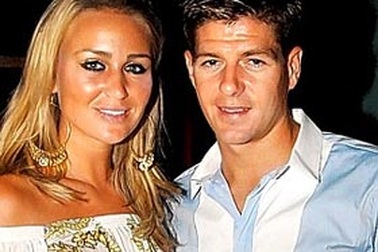 Gerrard hoàn tất khu thể thao trong nhà đắt tiền