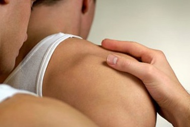 Tỷ phú vung tiền chuyển giới, mất mạng thê thảm trong đêm thất tình