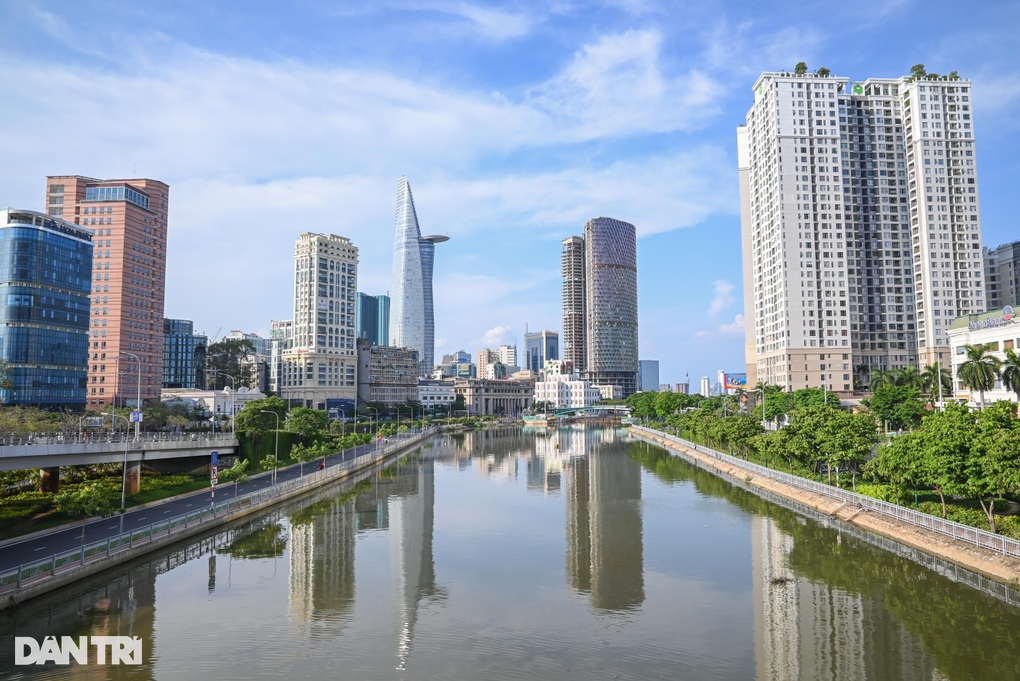 Bà Như Loan: Quốc Cường Gia Lai không liên quan đến Tập đoàn Cao su - 1 Bà Như Loan: Quốc Cường Gia Lai không liên quan đến Tập đoàn Cao su - 1