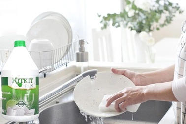 Nước rửa chén Kitkit Plus - sự lựa chọn hữu hiệu cho bà nội trợ Việt