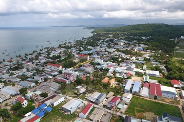 "Cò" đua nhau "thổi giá" đất vùng ven TP.HCM: Cẩn trọng... sập bẫy!